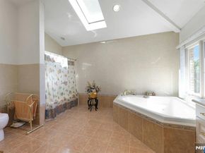 480 Morse Avenue, Ridgefield NJ 07657