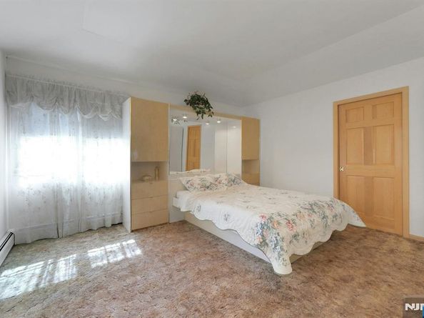 480 Morse Avenue, Ridgefield NJ 07657