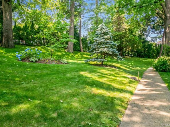 915 Wynnewood Road G2, Pelham NY 10803