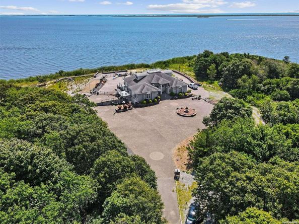 48 S Old Neck Road, Center Moriches NY 11934