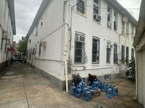 860 44th Street, Brooklyn NY 11220