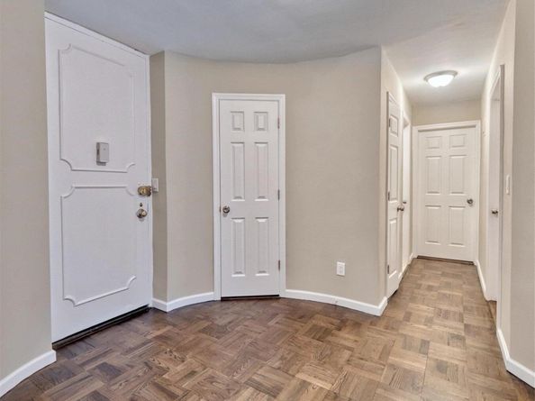 166-25 Powells Cove Boulevard 4D, Beechhurst NY 11357