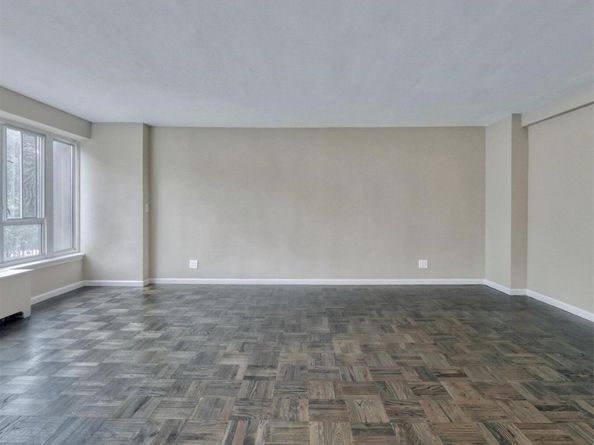 166-25 Powells Cove Boulevard 4D, Beechhurst NY 11357