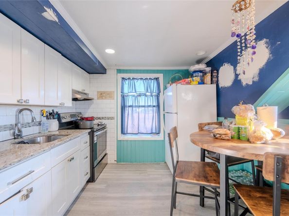 295 Bergen Avenue, West Babylon NY 11704
