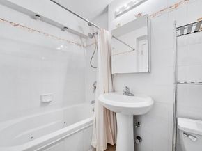 54-40 Little Neck Parkway 6k, Little Neck NY 11362