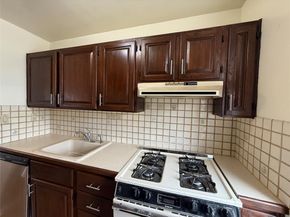 245 Rumsey Road 7X, Yonkers NY 10701