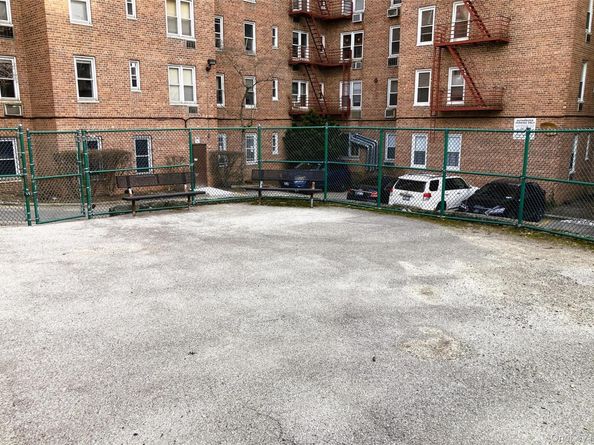 245 Rumsey Road 7X, Yonkers NY 10701