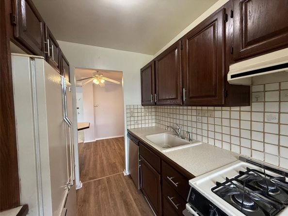 245 Rumsey Road 7X, Yonkers NY 10701