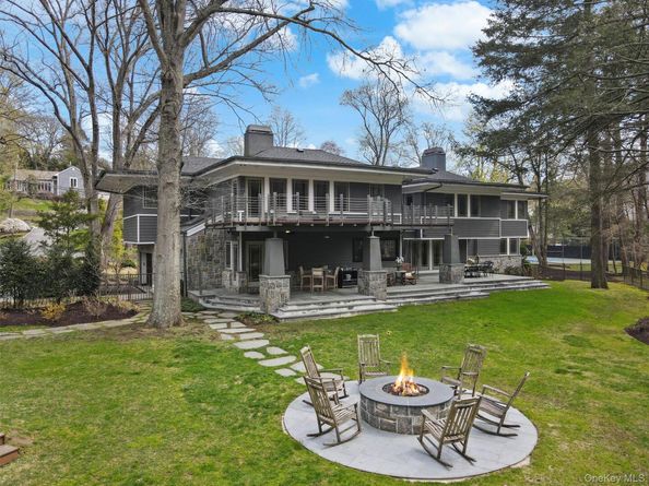 54 Lincoln Avenue, Rye Brook NY 10573
