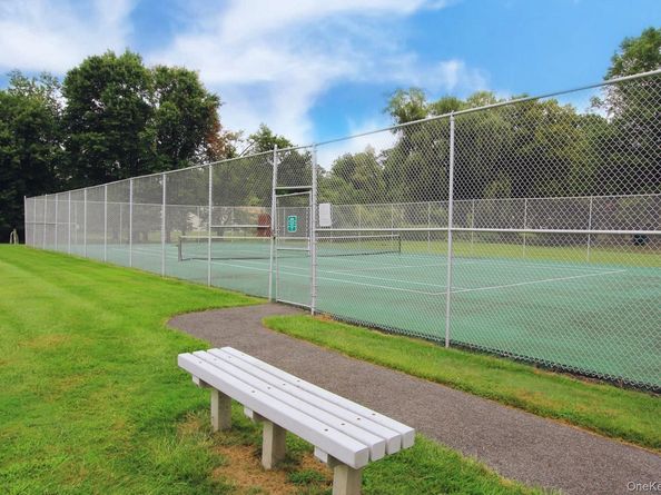 41 Jefferson Oval B, Yorktown Heights NY 10598