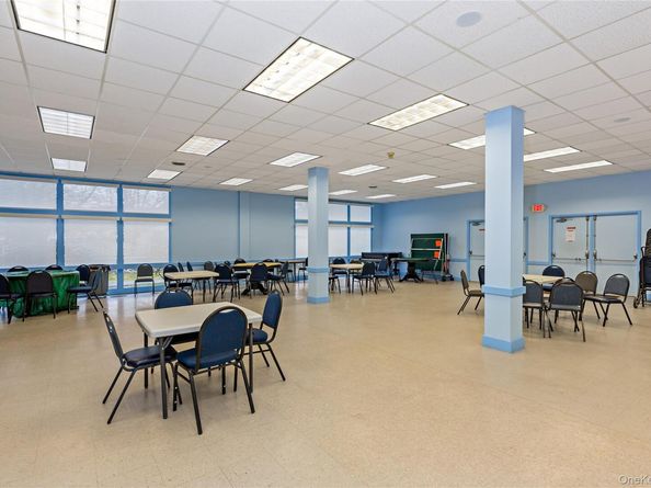 41 Jefferson Oval B, Yorktown Heights NY 10598