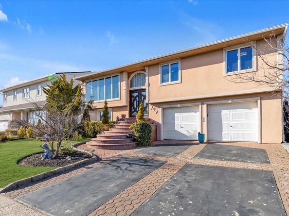 909 Gerry Avenue, Lido Beach NY 11561