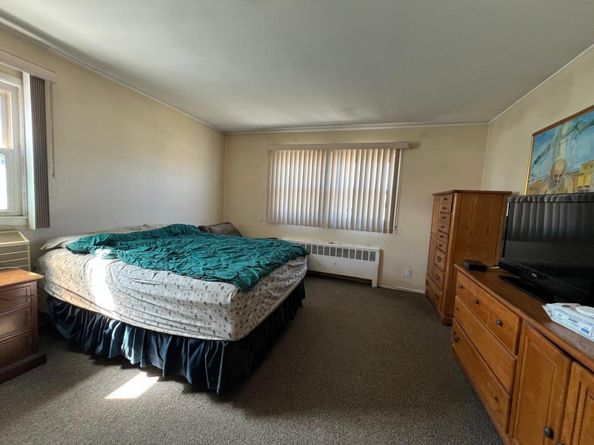 134 McKinley Avenue, Island Park NY 11558