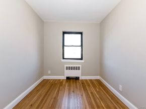 74-67 220th Street 101A, Oakland Gardens NY 11364