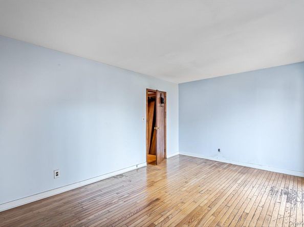 83-18 Parsons Boulevard, Jamaica NY 11431