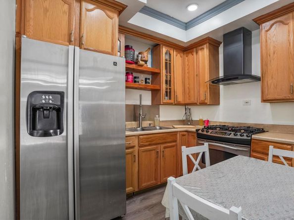 104-55 39th Avenue, Corona NY 11368