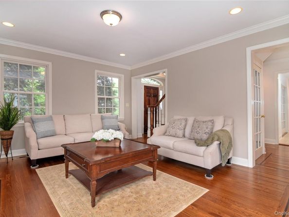 6 Hazen Street, Pelham NY 10803