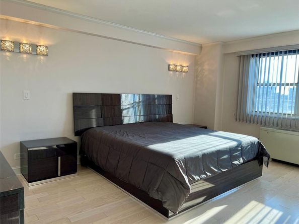 102-30 66th Road 11H, Forest Hills NY 11375
