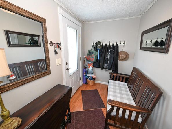651 Madison Avenue, Lindenhurst NY 11757
