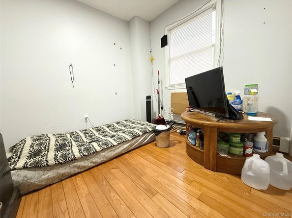 47-11 197th Street, Flushing NY 11358