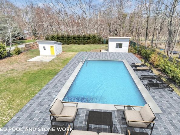 235 Cemetery Road, East Marion NY 11939
