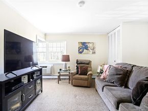 7 Glen Hollow Drive B45, Holtsville NY 11742