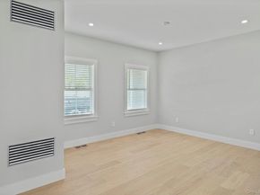 7 Fanning Avenue, Hampton Bays NY 11946