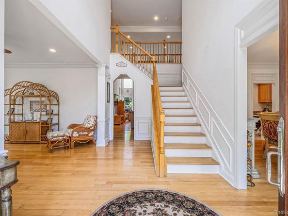 29 Pinehurst Drive, Mount Sinai NY 11766