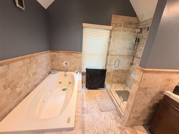 722 Palmetto Drive, Franklin Square NY 11010
