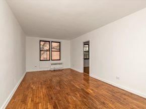 141-05 Pershing Crescent 117, Briarwood NY 11435
