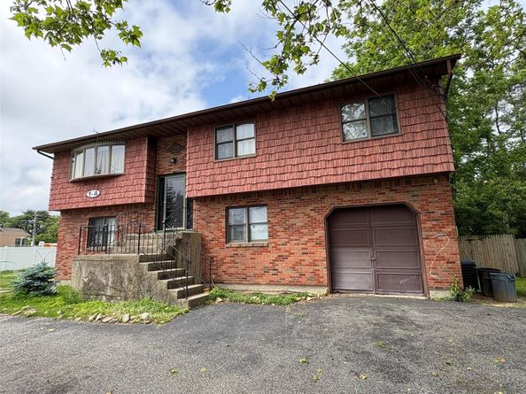 1A New Highway, Commack NY 11725
