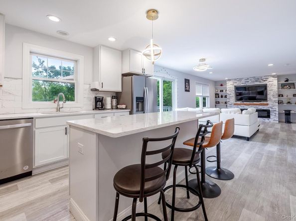 5 Teramar Way, White Plains NY 10607