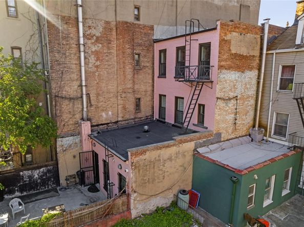 322 E 151st Street, Bronx NY 10451