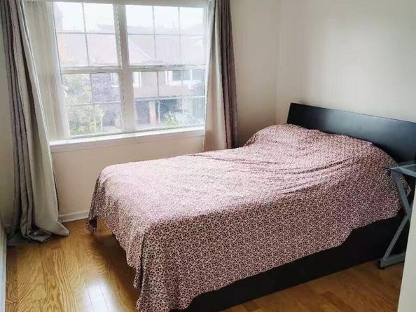 2-18 A Constitution Place 173, College Point NY 11356