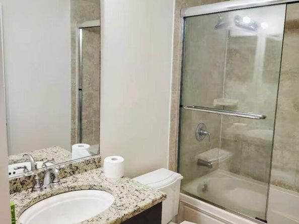 2-18 A Constitution Place 173, College Point NY 11356