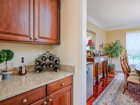 9 Avolet Court, Mount Sinai NY 11766