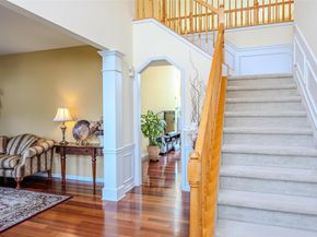 9 Avolet Court, Mount Sinai NY 11766