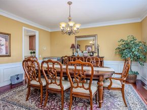 9 Avolet Court, Mount Sinai NY 11766