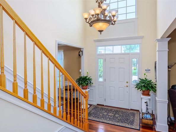 9 Avolet Court, Mount Sinai NY 11766