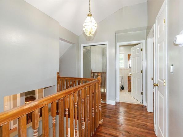 28 Brookdale Road, Glen Cove NY 11542