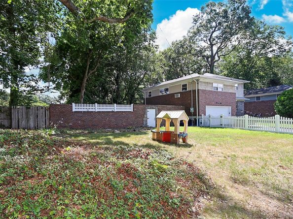 28 Brookdale Road, Glen Cove NY 11542