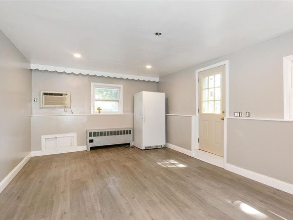 28 Brookdale Road, Glen Cove NY 11542