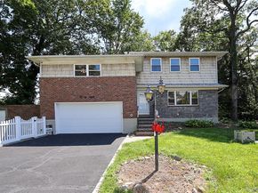 28 Brookdale Road, Glen Cove NY 11542