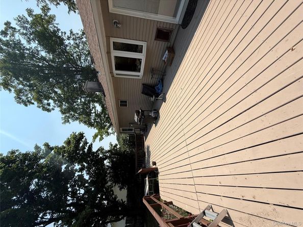 1016 Howells Road, Bay Shore NY 11706