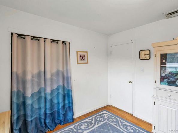 185 Harvard Drive, Plainview NY 11803