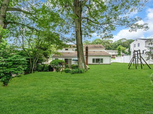 185 Harvard Drive, Plainview NY 11803