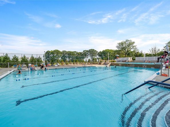 26910 Grand Central Parkway 11L, Floral Park NY 11005