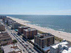 260 W Broadway 2G, Long Beach NY 11561