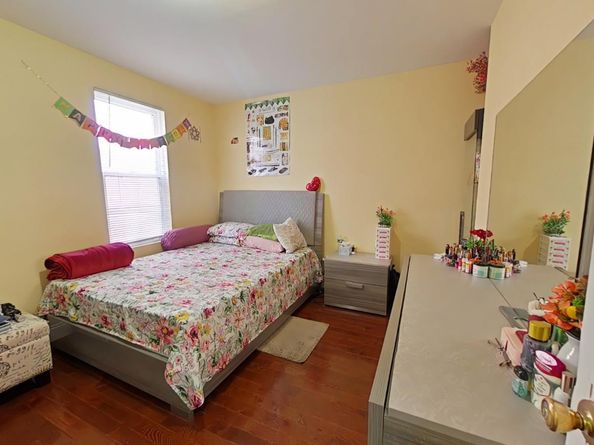 2868 Roebling Avenue, Bronx NY 10461