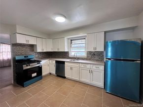 2 KIMBALL Terrace, Yonkers NY 10704